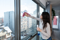 //rlrorwxhmqrlll5p.ldycdn.com/cloud/pjBpmKjilpSRpljjirqmjp/Are-Microfiber-Cloths-Good-for-Cleaning-Windows.jpg